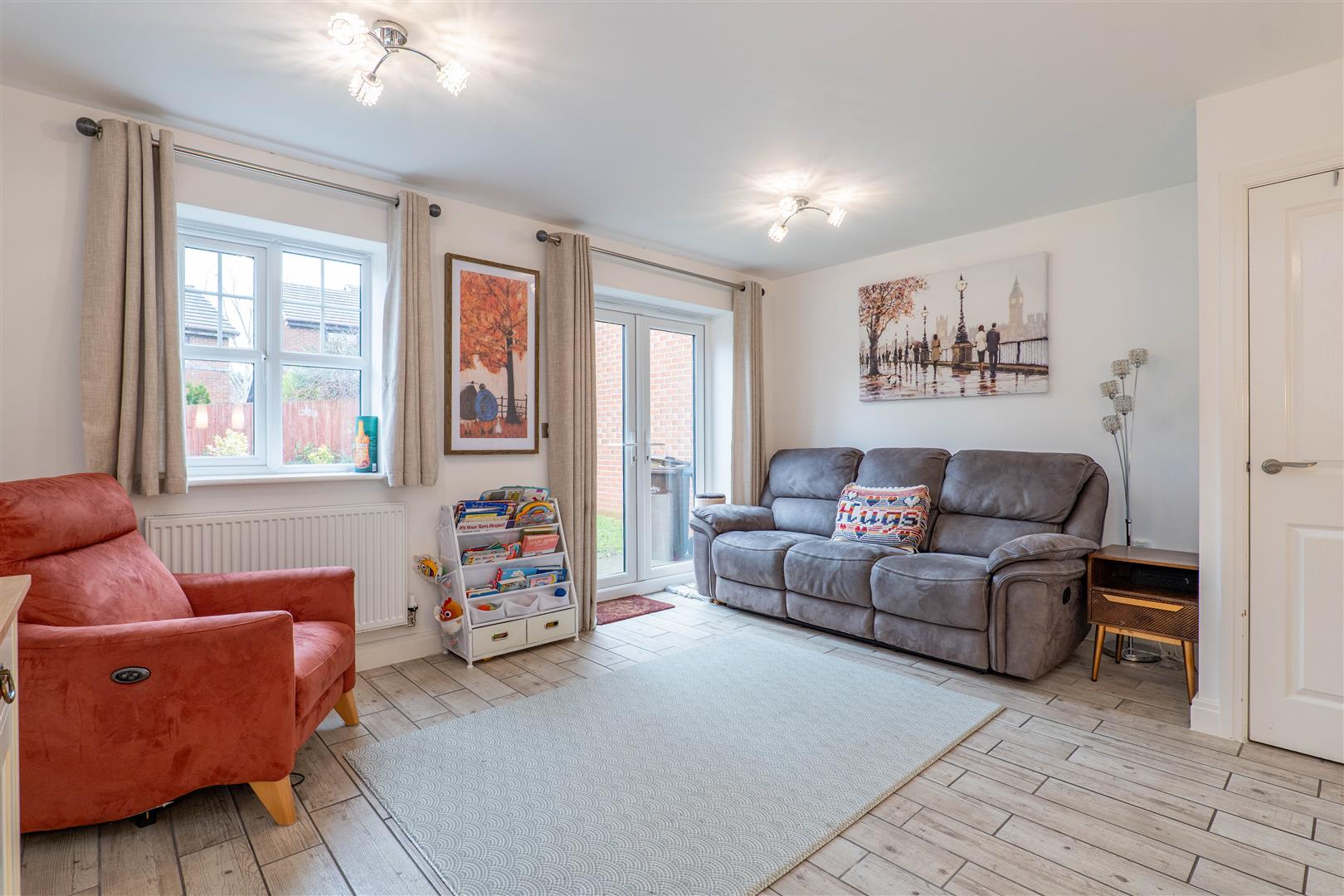 3 bed property in The Elms, Chorley